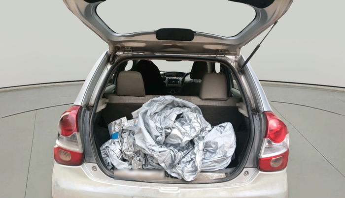 2013 Toyota Etios Liva G, Petrol, Manual, 88,927 km, exterior