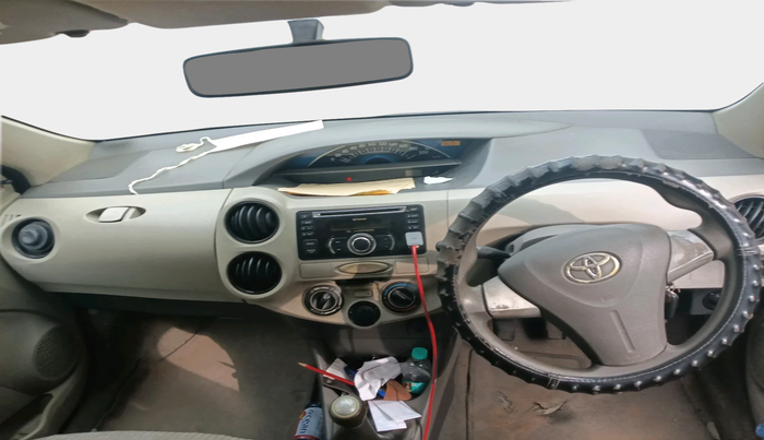 2013 Toyota Etios Liva G, Petrol, Manual, 88,927 km, interior