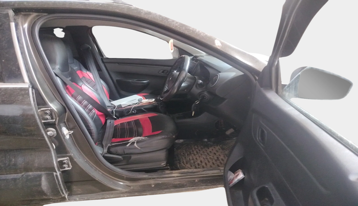 2019 Renault Kwid RXL, Petrol, Manual, 81,714 km, interior