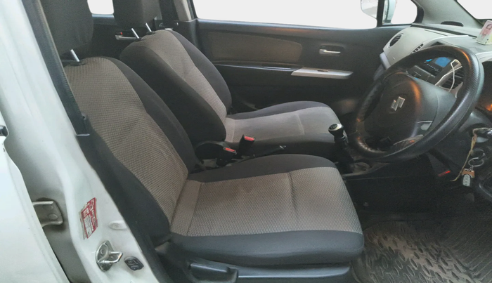 2013 Maruti Wagon R 1.0 LXI CNG, Petrol, Manual, 2,02,936 km, interior