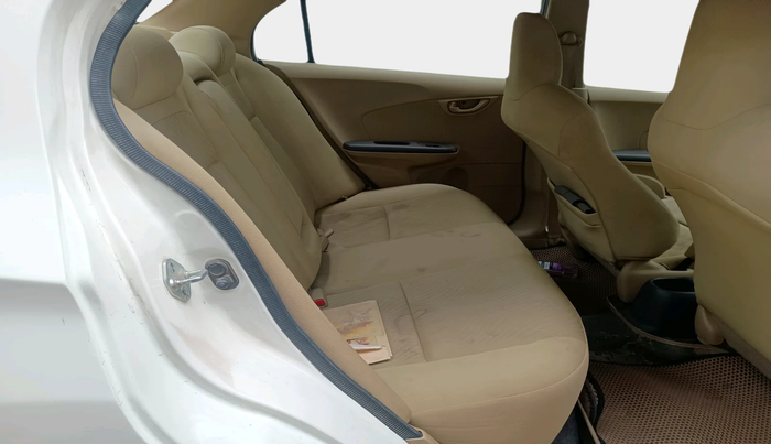 2013 Honda Amaze 1.2L I-VTEC S, Petrol, Manual, 1,00,383 km, interior