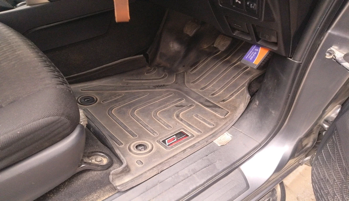 2017 Toyota Innova Crysta 2.4 GX 7 STR, Diesel, Manual, 90,204 km, interior