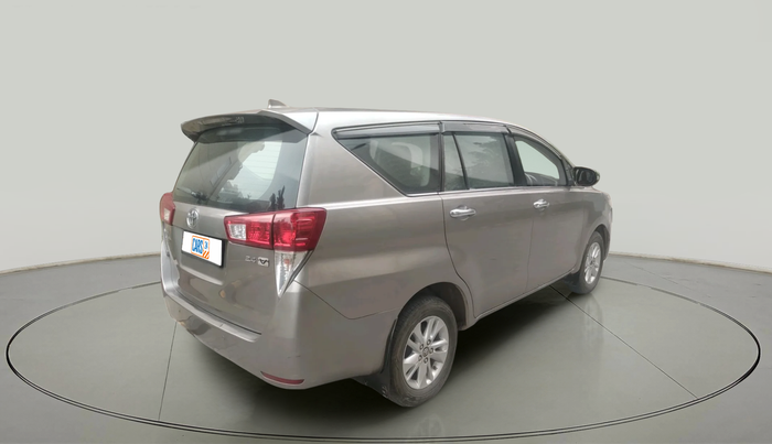 2016 Toyota Innova Crysta 2.4 VX 7 STR, Diesel, Manual, 3,75,247 km, exterior