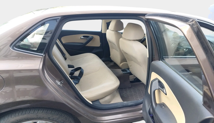 2017 Volkswagen Ameo COMFORTLINE 1.2L, Petrol, Manual, 22,422 km, interior