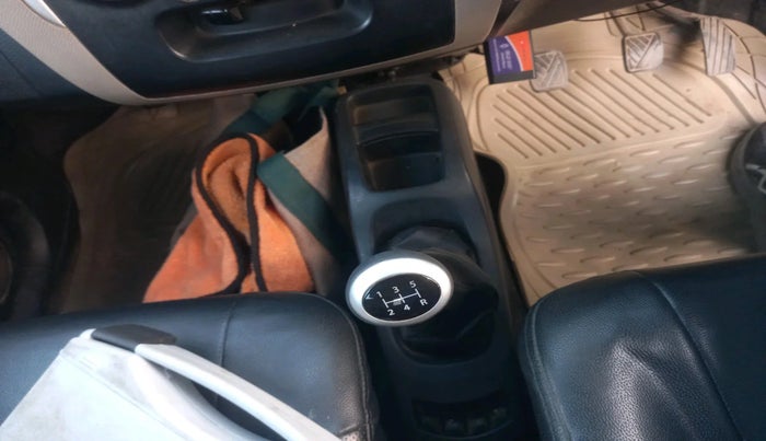 2016 Maruti Wagon R 1.0 LXI CNG, Petrol, Manual, 1,82,352 km, interior