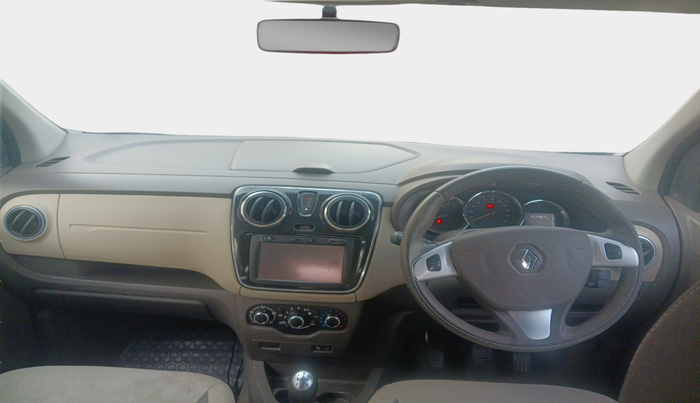 2019 Renault Lodgy 85 PS RXZ STEPWAY 8 STR, Diesel, Manual, 1,03,464 km, interior