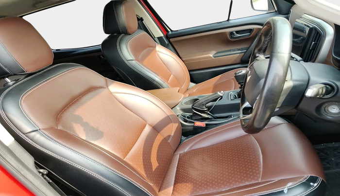 2023 Mahindra SCORPIO-N Z4 DIESEL MT 2WD 7 STR, Diesel, Manual, 81,604 km, interior