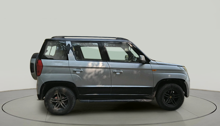 2016 Mahindra TUV300 T8 AMT, Diesel, Automatic, 1,00,598 km, exterior