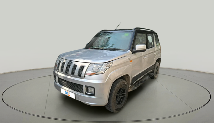 2016 Mahindra TUV300 T8 AMT, Diesel, Automatic, 1,00,598 km, exterior