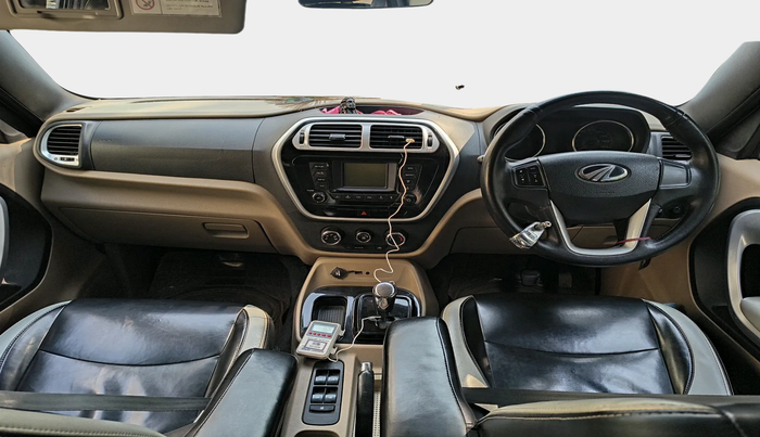 2016 Mahindra TUV300 T8 AMT, Diesel, Automatic, 1,00,598 km, interior