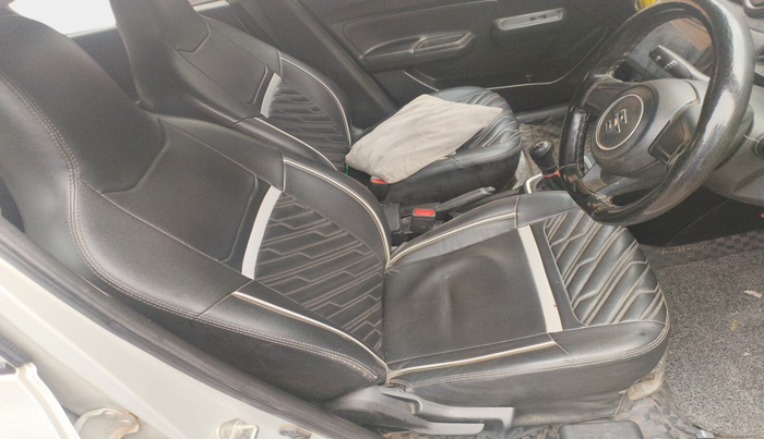 2022 Maruti Swift LXI, Petrol, Manual, 1,25,370 km, interior