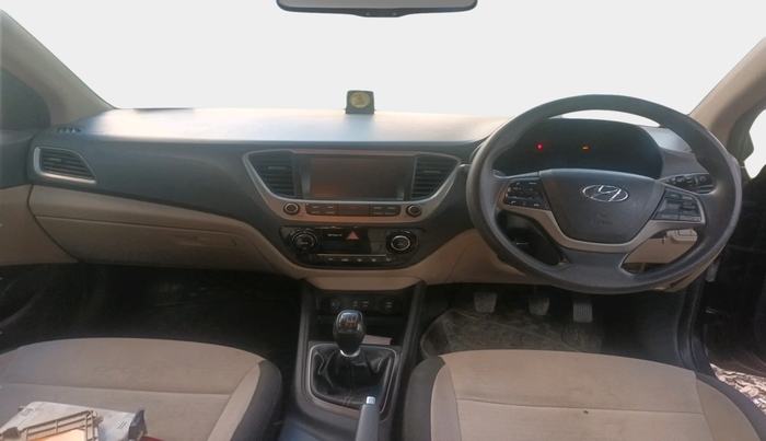 2018 Hyundai Verna 1.6 VTVT SX, Petrol, Manual, 82,114 km, interior