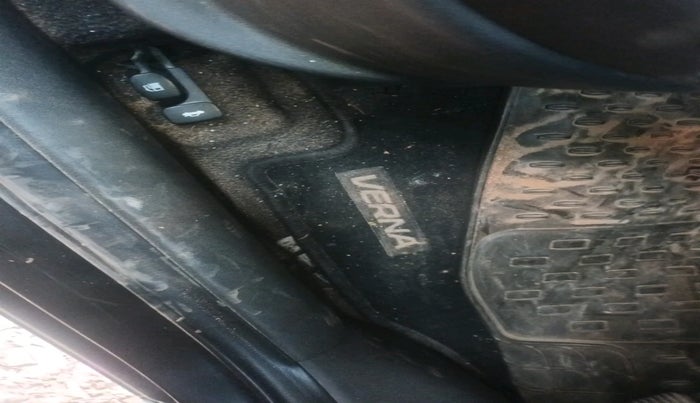 2018 Hyundai Verna 1.6 VTVT SX, Petrol, Manual, 82,114 km, interior