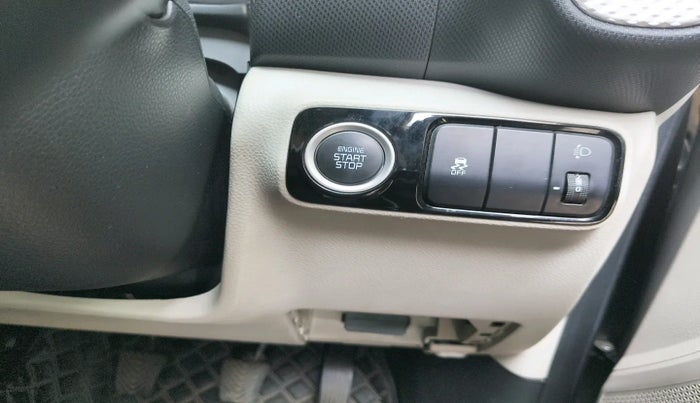 2021 KIA SONET HTX 1.5, Diesel, Manual, 88,512 km, interior