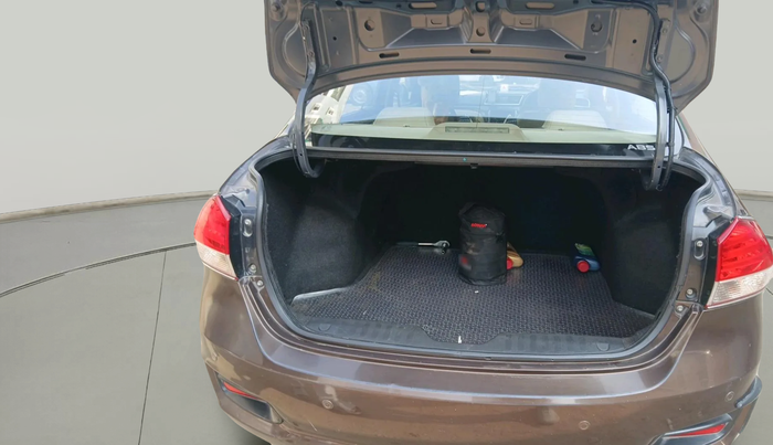 2015 Maruti Ciaz ZXI, Petrol, Manual, 52,967 km, exterior