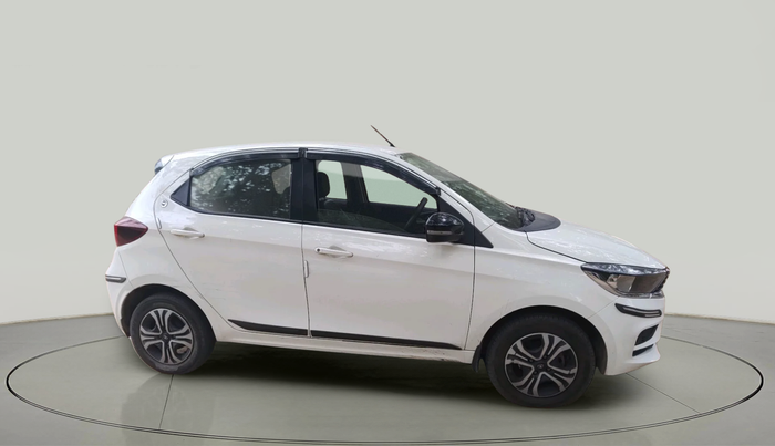 2024 Tata Tiago XT CNG, Petrol, Manual, 41,766 km, exterior