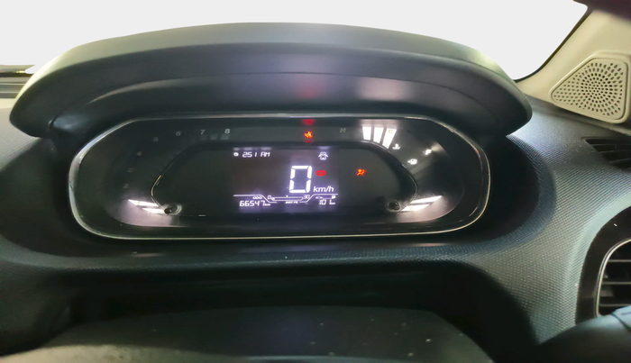 2021 Tata Tiago XT PETROL, Petrol, Manual, 66,547 km, interior
