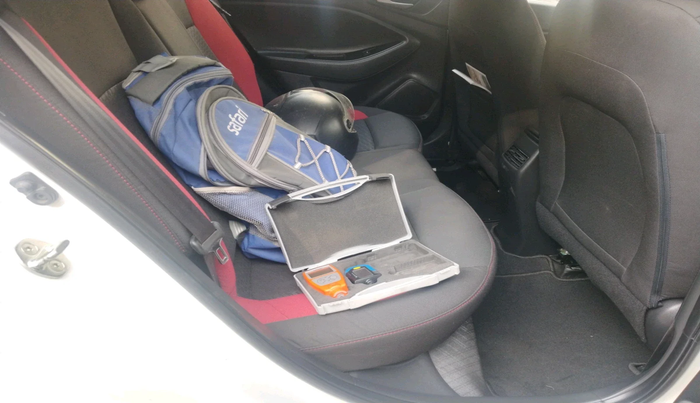 2018 Hyundai i20 Active 1.2 SX, Petrol, Manual, 26,461 km, interior