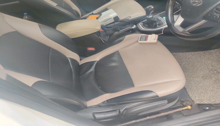 2017 Hyundai Creta S PLUS 1.4 DIESEL, Diesel, Manual, 1,07,606 km, interior