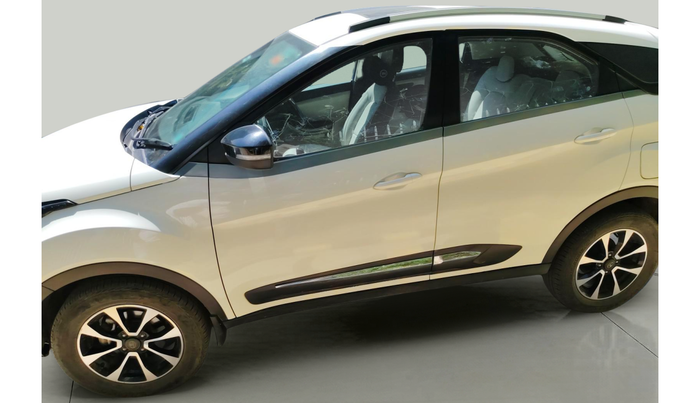 2021 Tata NEXON XZA PLUS SUNROOF PETROL, Petrol, Automatic, 32,671 km, exterior