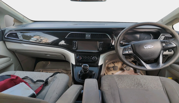 2019 Mahindra MARAZZO M6 7 STR, Diesel, Manual, 1,58,015 km, interior