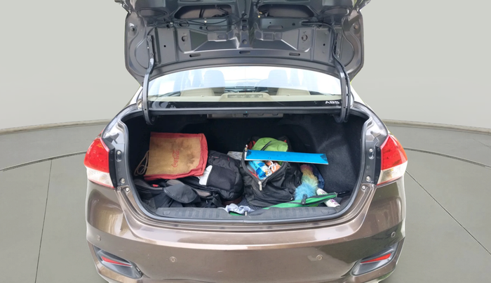 2015 Maruti Ciaz ZXI+, Petrol, Manual, 1,28,832 km, exterior