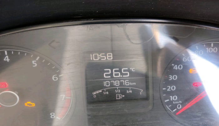 2017 Volkswagen Ameo TRENDLINE 1.2L, Petrol, Manual, 1,07,876 km, interior