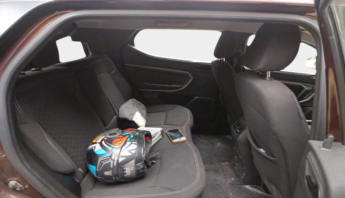 2022 Renault Kiger RXZ AMT, Petrol, Automatic, 33,418 km, interior