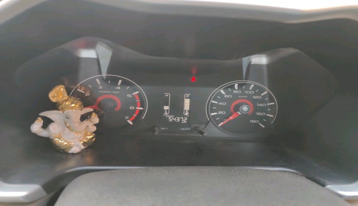 2016 Mahindra Kuv100 K8 D 6 STR, Diesel, Manual, 54,372 km, interior