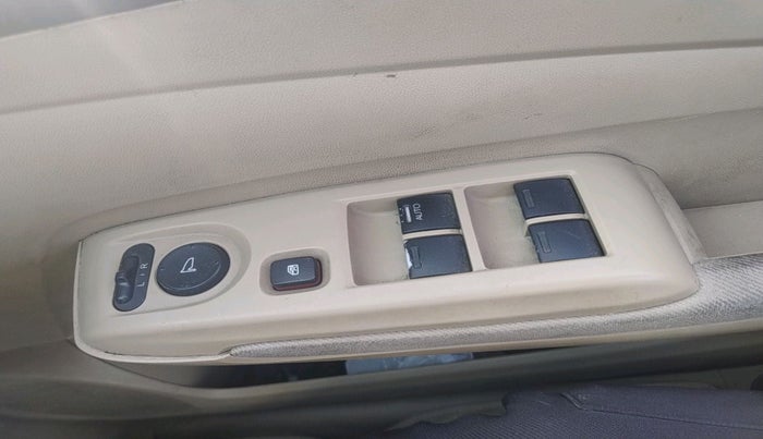 2010 Honda City 1.5L I-VTEC S MT, Petrol, Manual, 1,46,657 km, interior