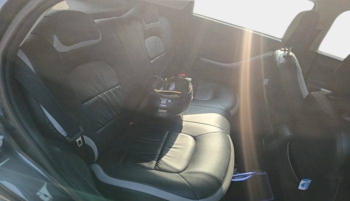 2021 Tata NEXON XM SUNROOF PETROL, Petrol, Manual, 33,709 km, interior