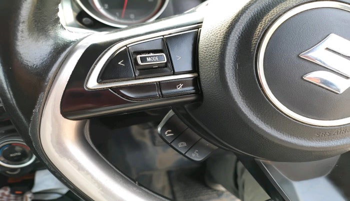 2022 Maruti Swift ZXI, Petrol, Manual, 57,637 km, interior