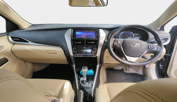 2018 Toyota YARIS VX CVT, Petrol, Automatic, 76,865 km, interior