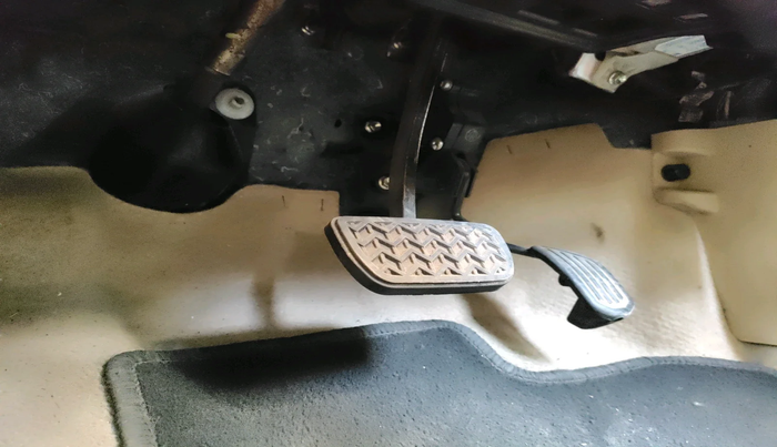 2018 Toyota YARIS VX CVT, Petrol, Automatic, 76,865 km, interior