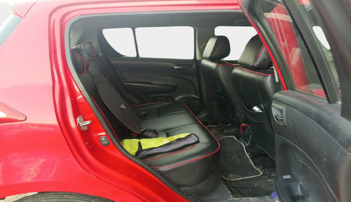 2015 Maruti Swift VXI, Petrol, Manual, 1,05,059 km, interior