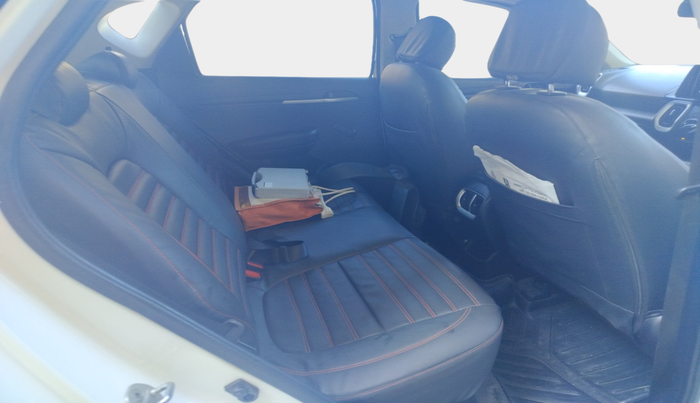 2020 KIA SONET HTE 1.2, Petrol, Manual, 66,078 km, interior