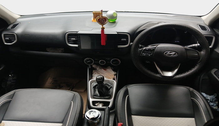 2020 Hyundai VENUE S 1.2, Petrol, Manual, 52,671 km, interior