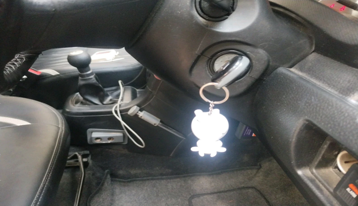 2012 Maruti Swift VXI, Petrol, Manual, 98,212 km, interior