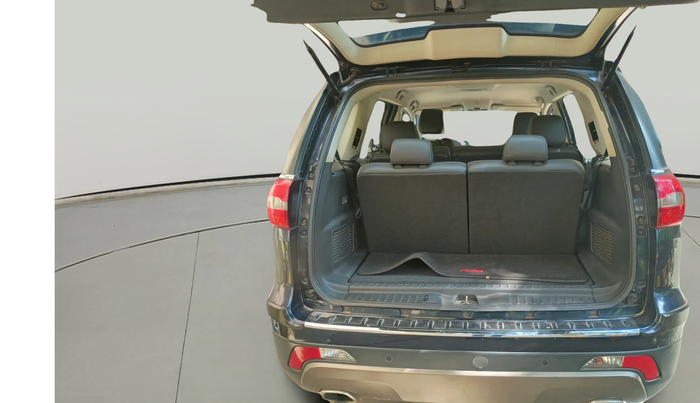 2018 Tata Hexa XTA 4X2 7 STR, Diesel, Automatic, 65,000 km, exterior