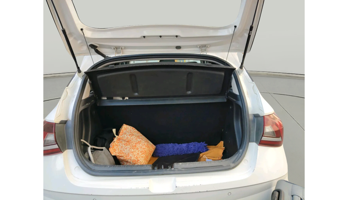 2020 Hyundai NEW I20 SPORTZ 1.2 MT, Petrol, Manual, 57,761 km, exterior