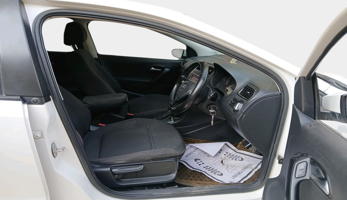 2020 Volkswagen Polo HIGHLINE PLUS 1.0L TSI AT, Petrol, Automatic, 53,703 km, interior