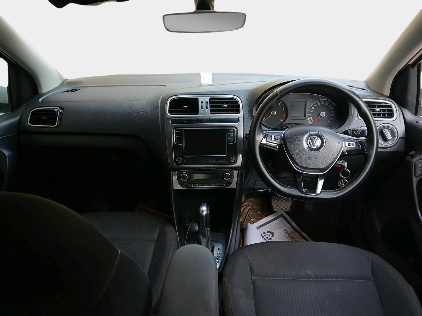 2020 Volkswagen Polo HIGHLINE PLUS 1.0L TSI AT, Petrol, Automatic, 53,703 km, interior