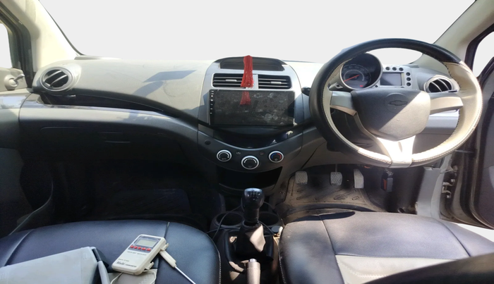 2010 Chevrolet Beat LT PETROL, Petrol, Manual, 42,209 km, interior