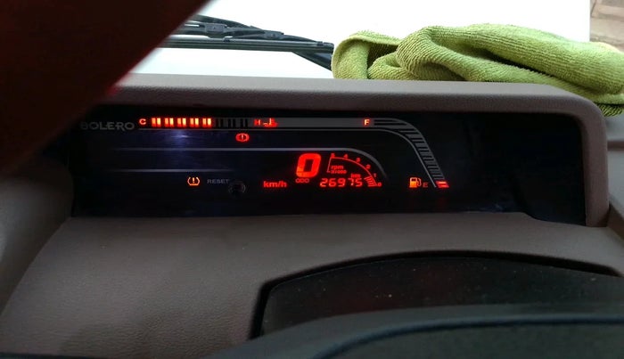 2023 Mahindra Bolero B6, Diesel, Manual, 26,975 km, interior