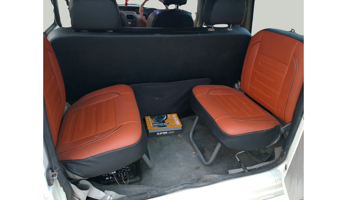 2023 Mahindra Bolero B6, Diesel, Manual, 26,975 km, interior