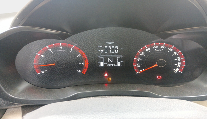 2022 Mahindra XUV300 W6 1.2 PETROL, Petrol, Manual, 8,097 km, interior