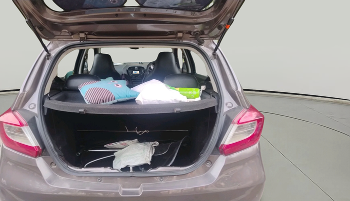 2018 Tata Tiago XT PETROL, Petrol, Manual, 54,516 km, exterior