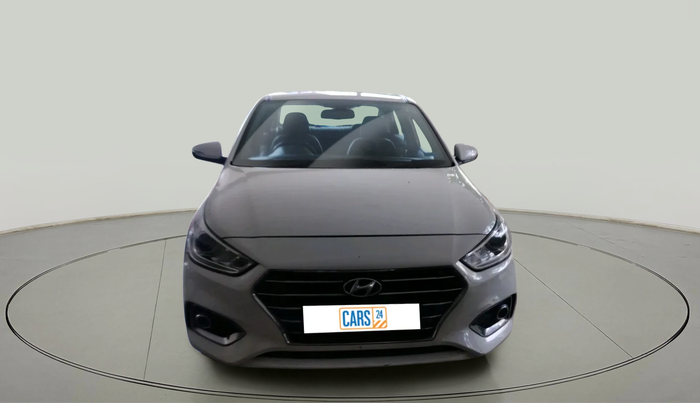 2017 Hyundai Verna 1.6 CRDI SX + AT, Diesel, Automatic, 1,04,626 km, exterior