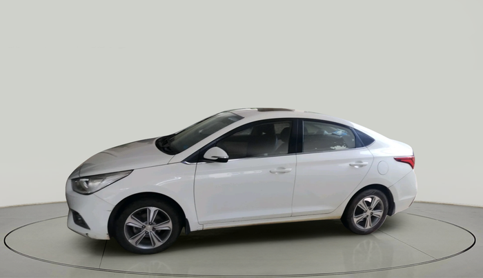 2017 Hyundai Verna 1.6 CRDI SX + AT, Diesel, Automatic, 1,04,626 km, exterior