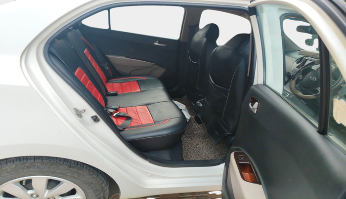 2014 Hyundai Xcent S 1.2, Petrol, Manual, 71,220 km, interior